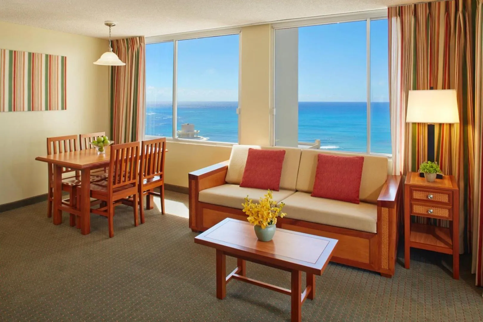 Ocean View 1 Bedroom Corner Unit Steps To Waikiki Beach Honolulu