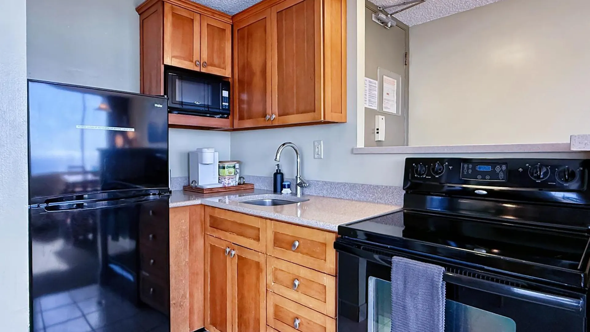 Ocean View 1 Bedroom Corner Unit Steps To Waikiki Beach 檀香山 美国